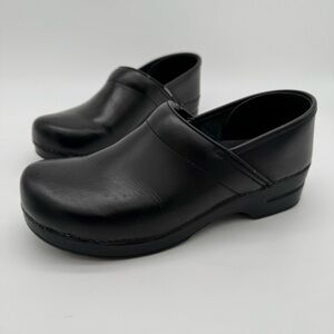 Dansko Professional Black Leather Clog Size 42/11.5-12